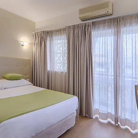 Luna Miramar Club 4*