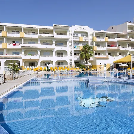 Apartahotel Luna Miramar Club 4*