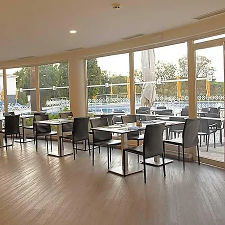 Lejlighedshotel Luna Miramar Club 4*