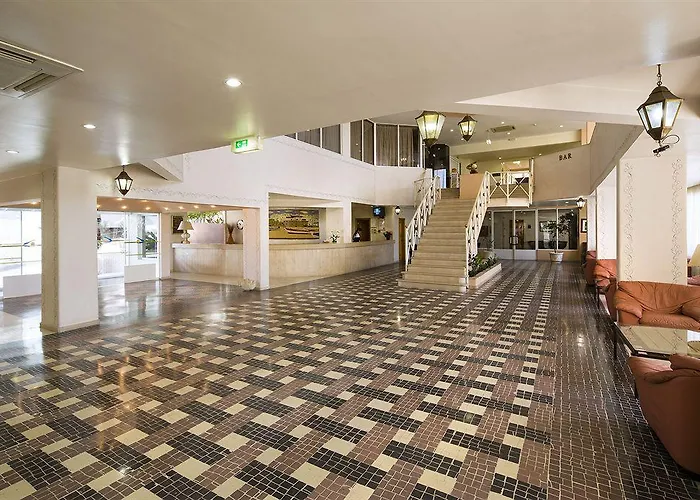 Luna Miramar Club Apartmanhotel Albufeira