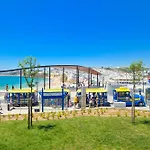 Luna Miramar Club البوفيرا