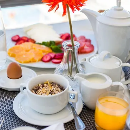 Luna Miramar Club 4* アルブフェイラ